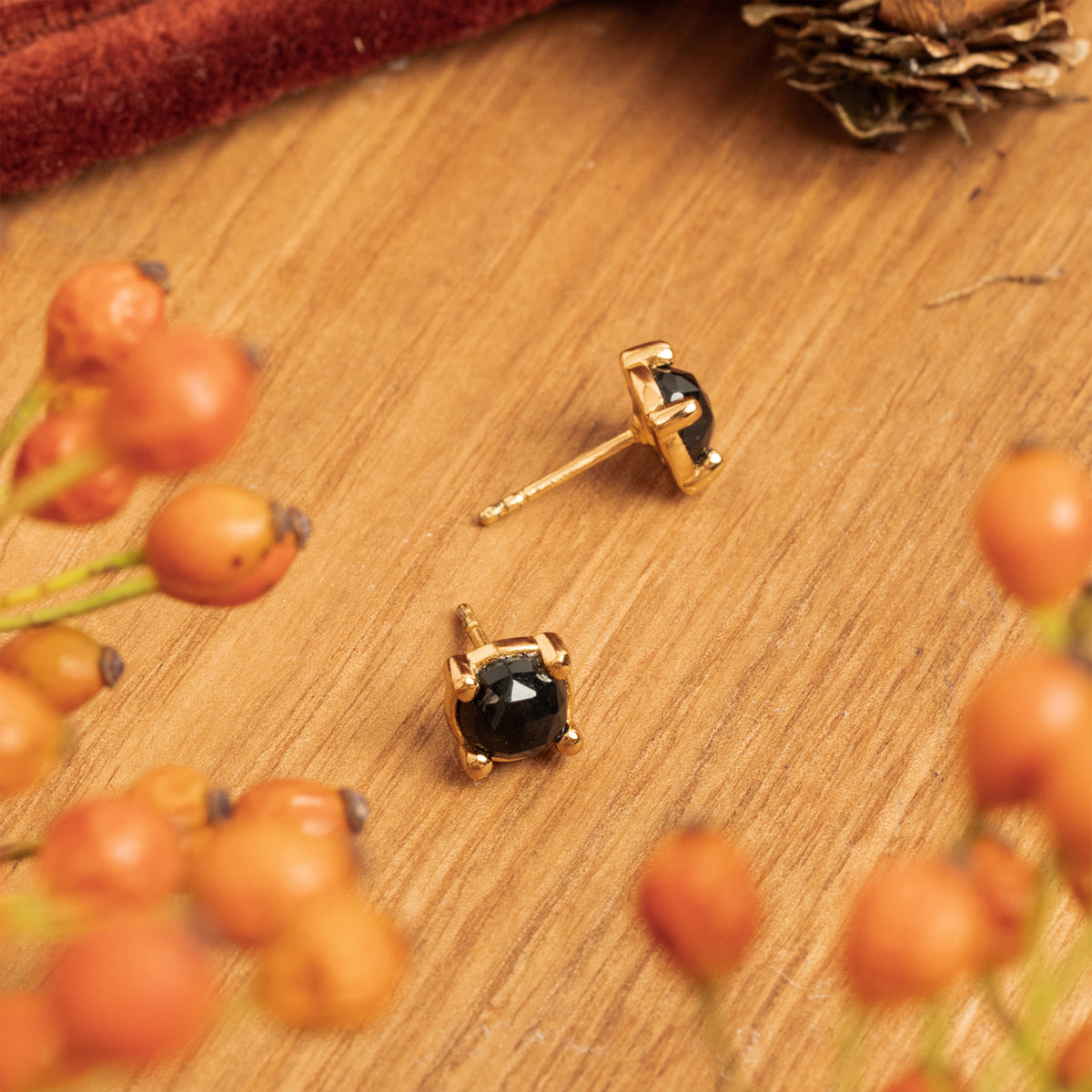 Puce D'Oreilles Nelly Onyx Noir
