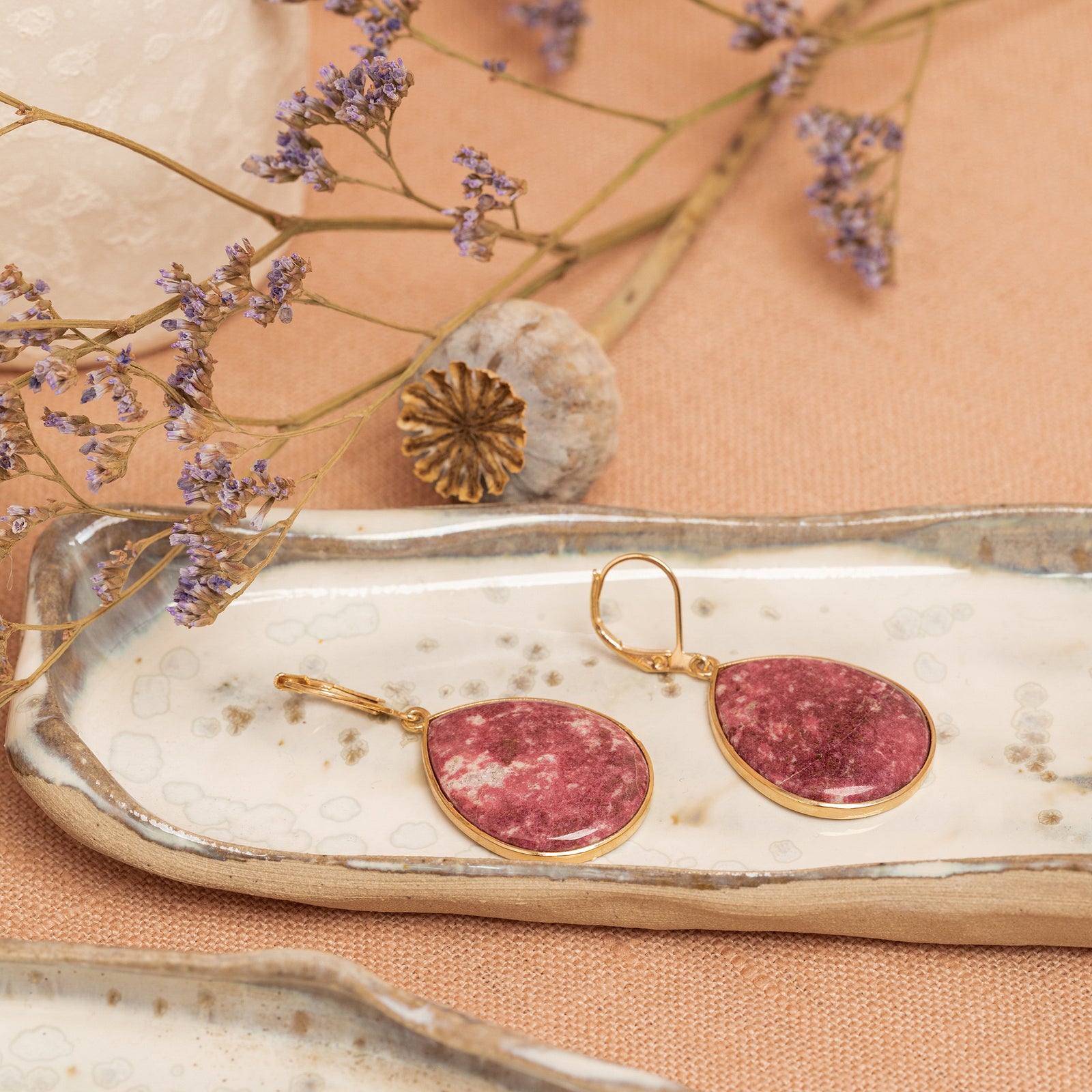 Thulite 7479385030885