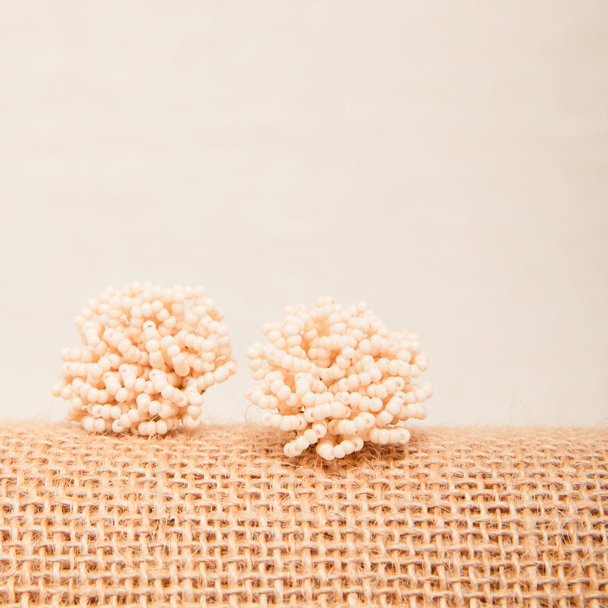 Clips D'Oreilles Phybie Ecru