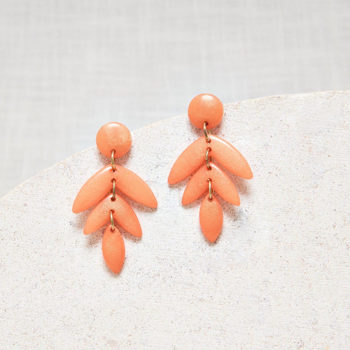 Boucles D'Oreilles Fanou Orange Nacre