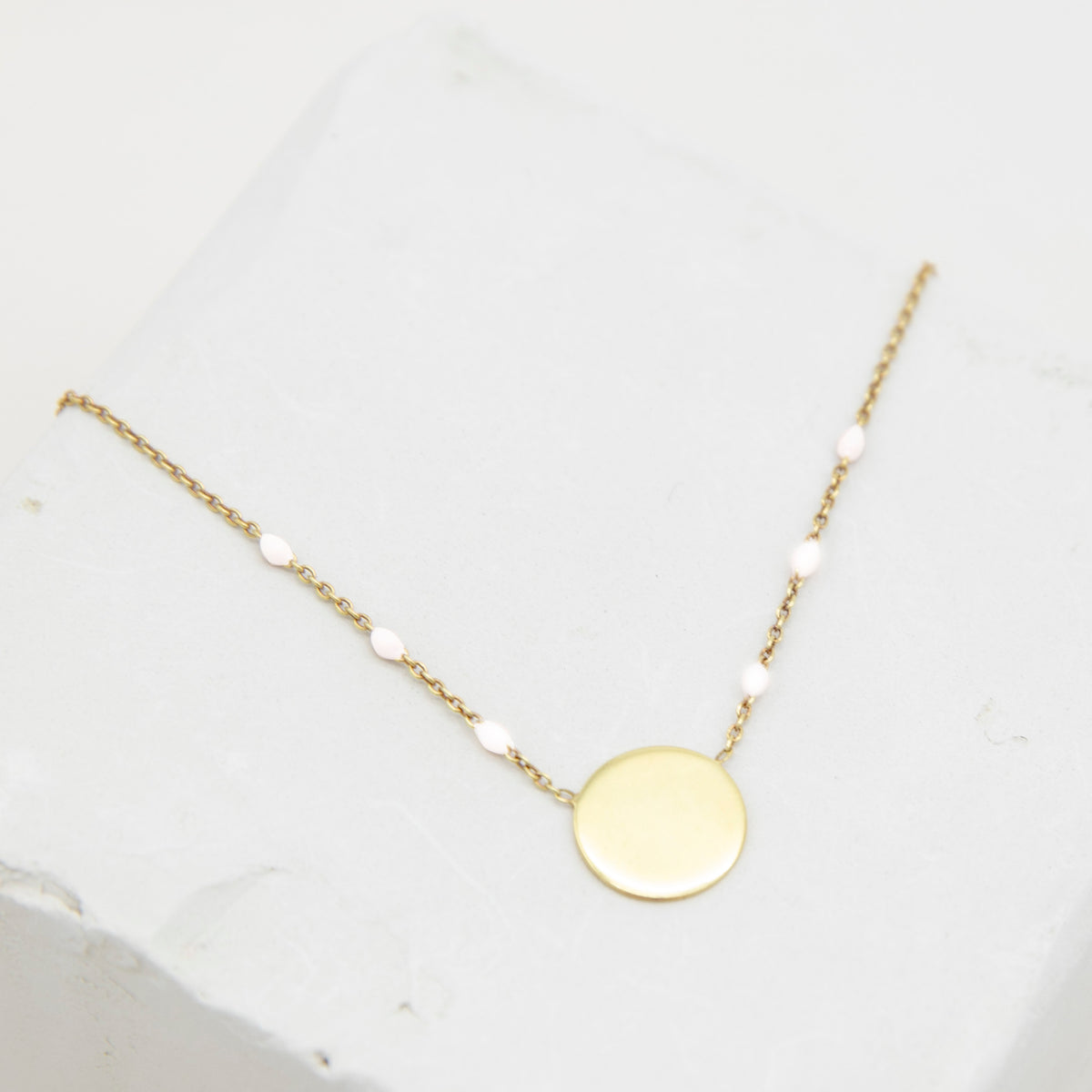 Collier Médaille Or.