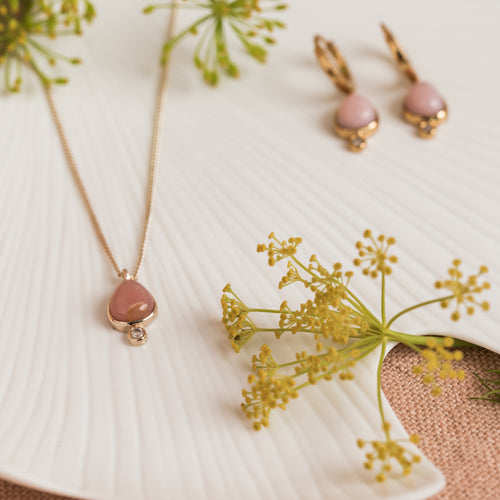 Collier Simona Corail.