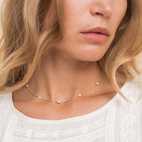 Collier Mani Perle Blanche.