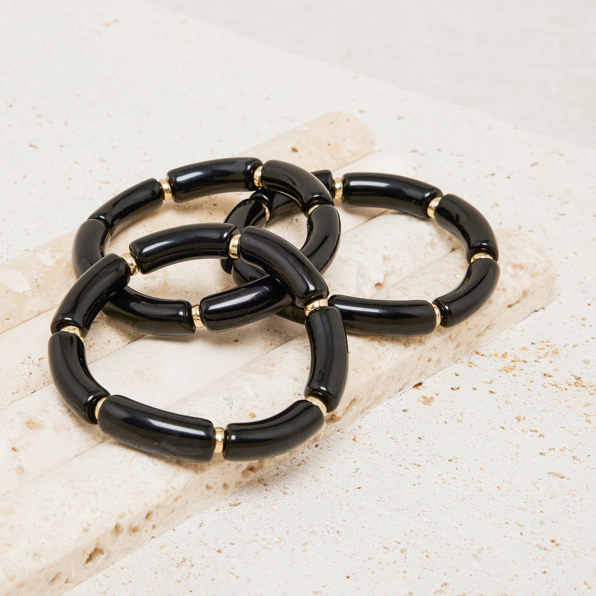 Set De 3 Bracelets Joncs Dessinant Fantaisie En Acier Vendu En Ance