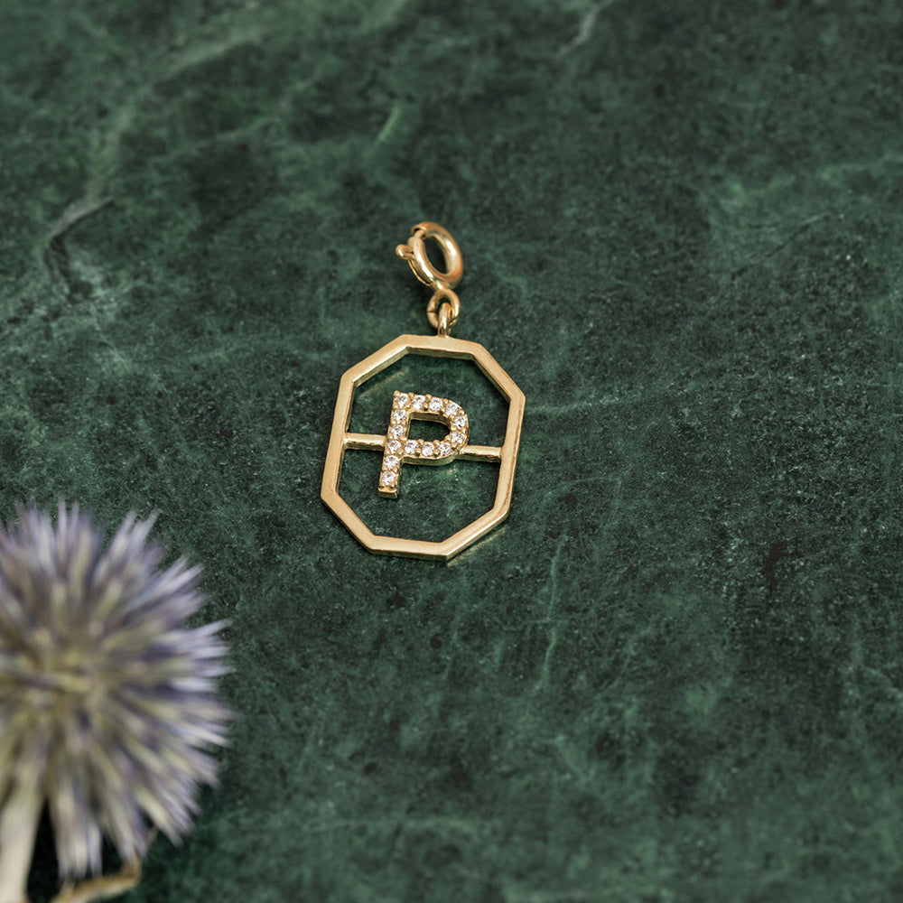 Pendentif P  Or