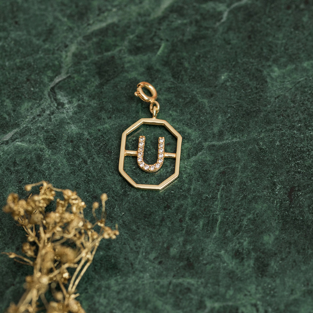 Pendentif U  Or