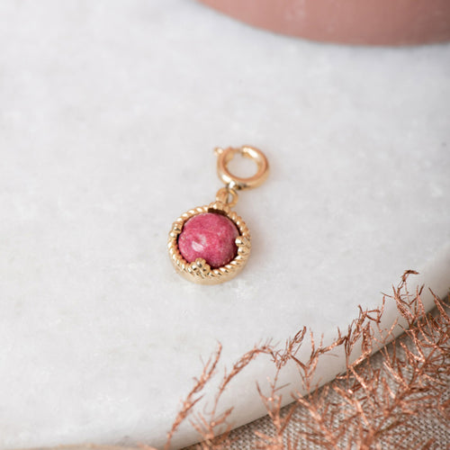 Charm Maja Thulite
